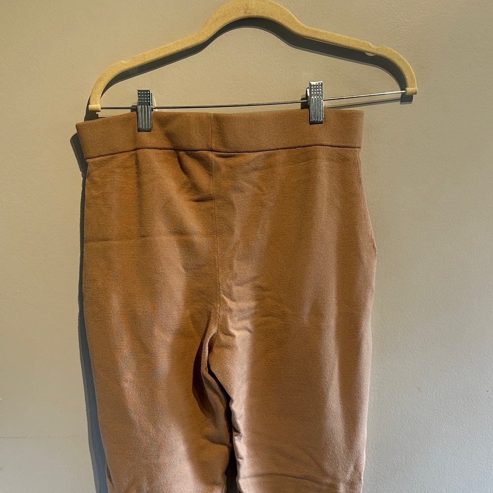 Babaton Gold Camel Rodin Jogger - Picture 10 of 14